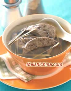 猪肝远离8大餐桌毒食·美食中国图片-meishichina.com